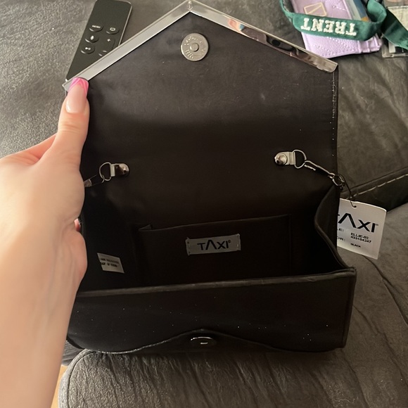 black sparkly purse - Picture 2 of 3